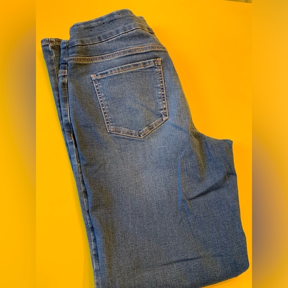 Reitman’s R Jeans - Picture 2 of 6